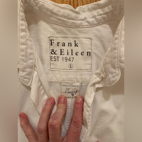 Frank & Eileen BARRY Tailored Button-Up Shirt. White Distressed Denim. Large. - Picture 2 of 15